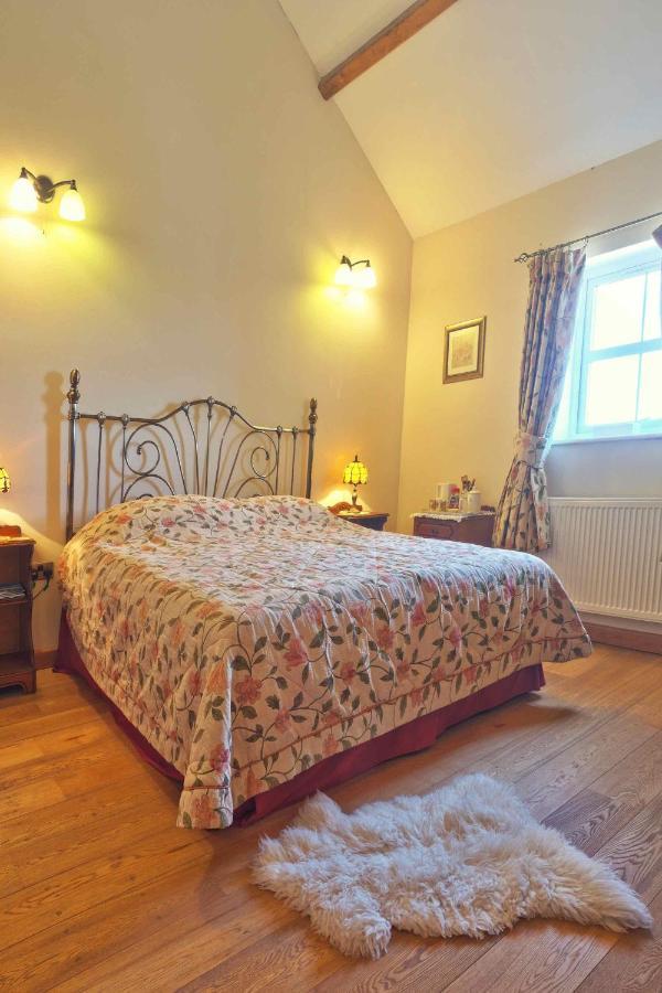 Kidwelly Farmhouse B&B Eksteriør bilde