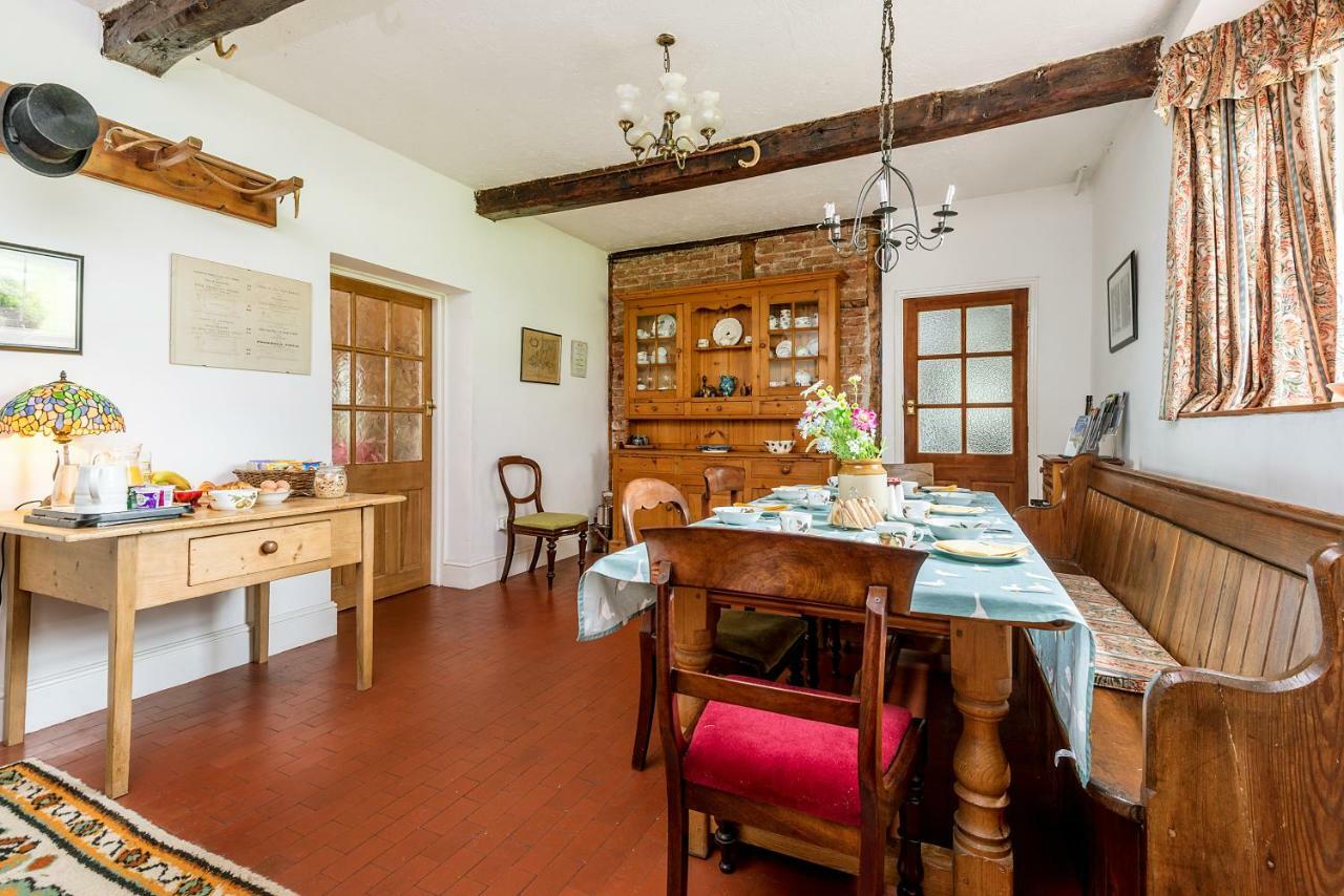 Kidwelly Farmhouse B&B Eksteriør bilde